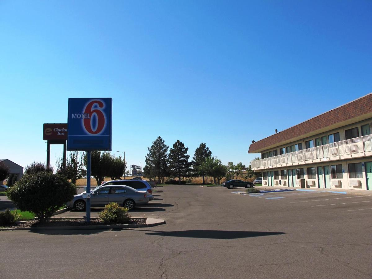 Motel 6 Ontario, Or Bagian luar foto